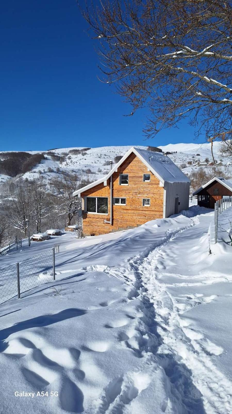 Holiday Home Vila Bjelašnica מראה חיצוני תמונה